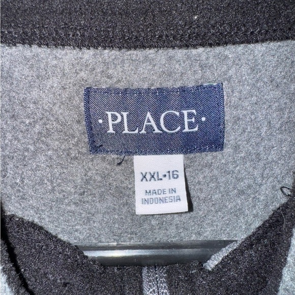 Boy’s Children’s Place Pullover Fleece – Size XXL (16) – Super Cozy! - Picture 3 of 5